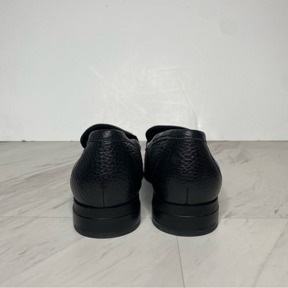 Vionic Sellah Black Leather Loafer 6 1/2 - Picture 3 of 14